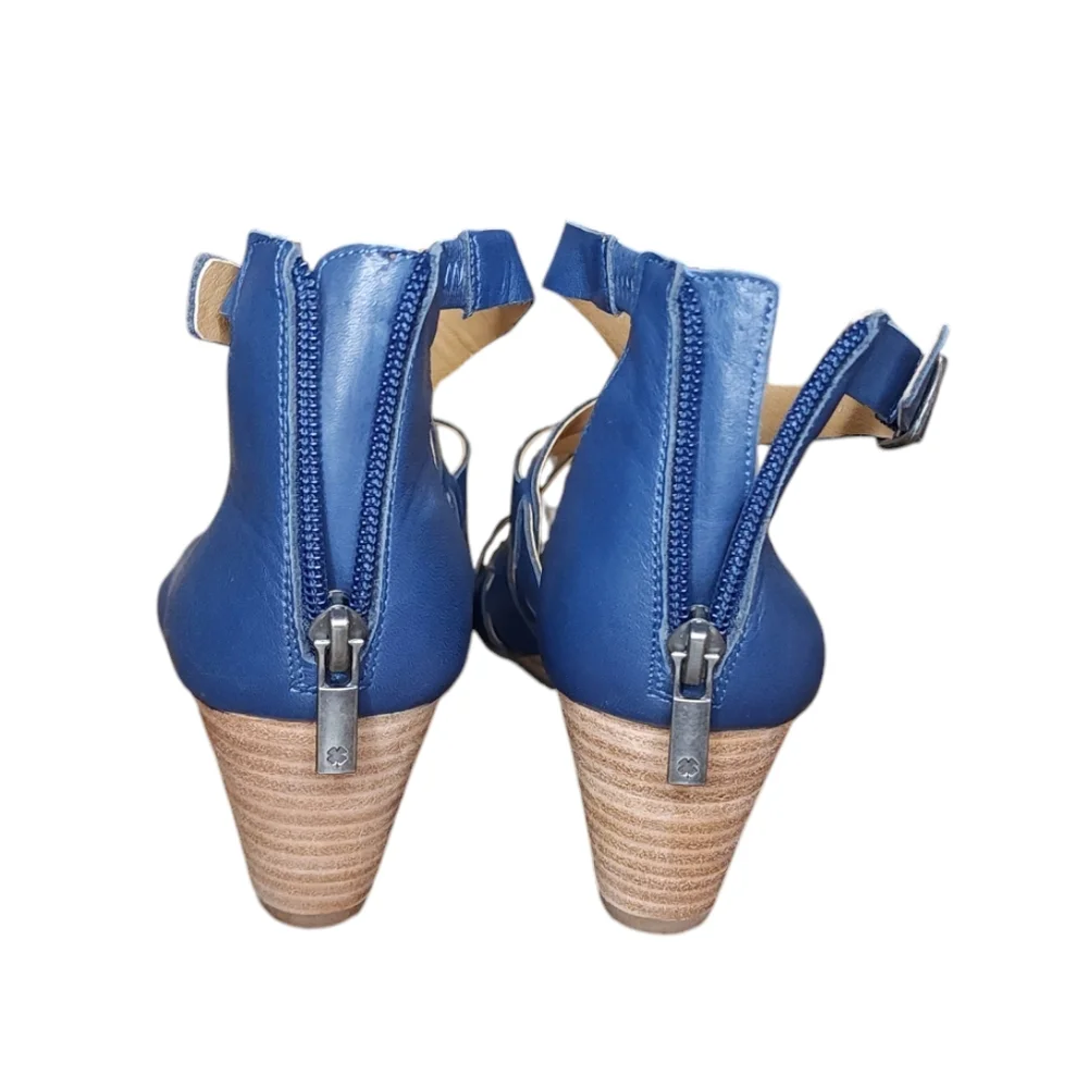 Lucky Brand NWOT Jewelia Blue Buckle Ankle Sandal Women's Size 7.5 M